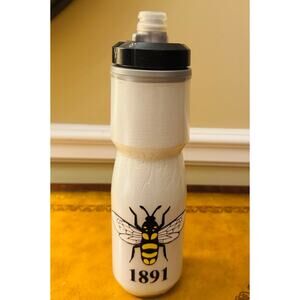 Camelbak 1891 Bee Insulated White Podium Chill 24oz Bike Water Bottle H19247 NEW